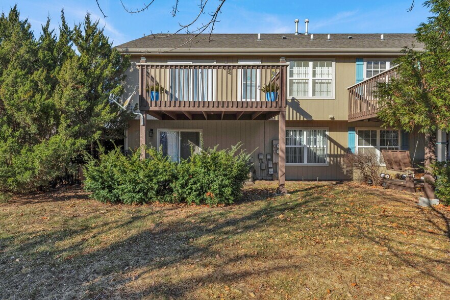 Building Photo - 1522 Legend Trail Dr