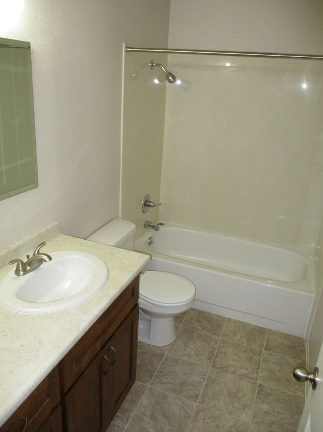 Building Photo - 36-2-1