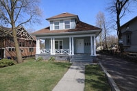 Building Photo - 1004 W 12th Ave