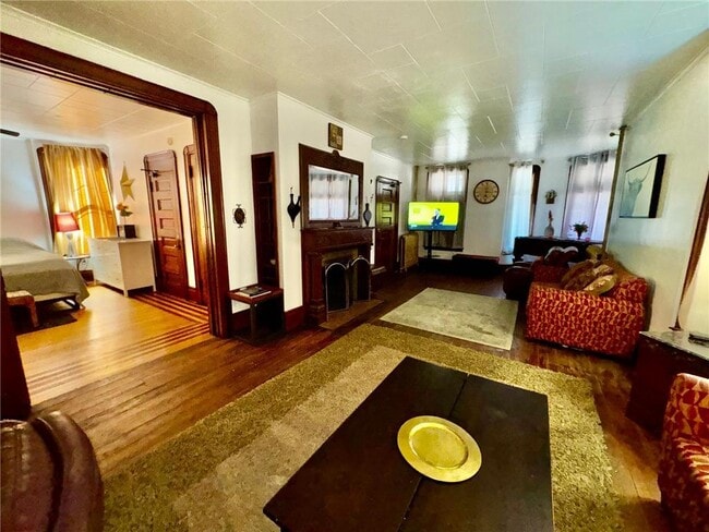 Building Photo - 1464 W Minnehaha Ave