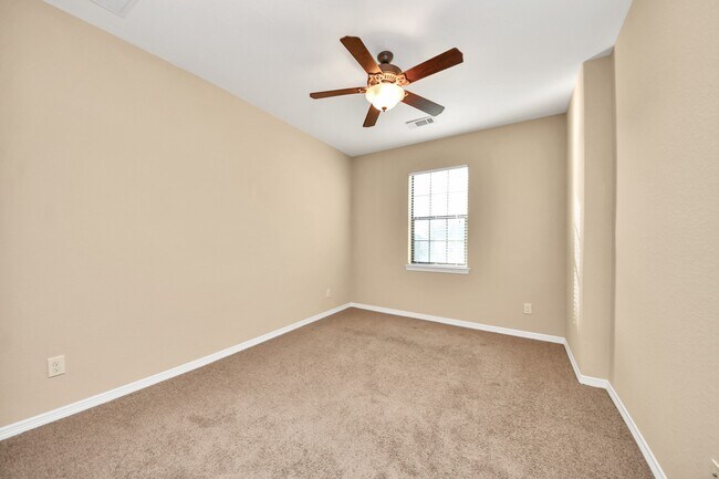 Building Photo - 7111 Wild Trl