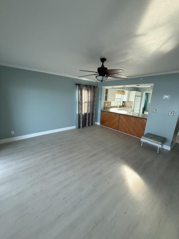 Building Photo - 1540 Riverside Dr