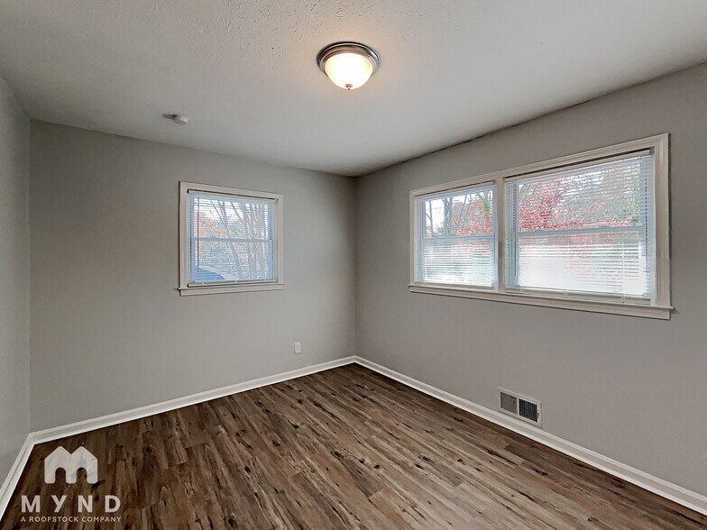 Building Photo - 6852 Cherry Cir