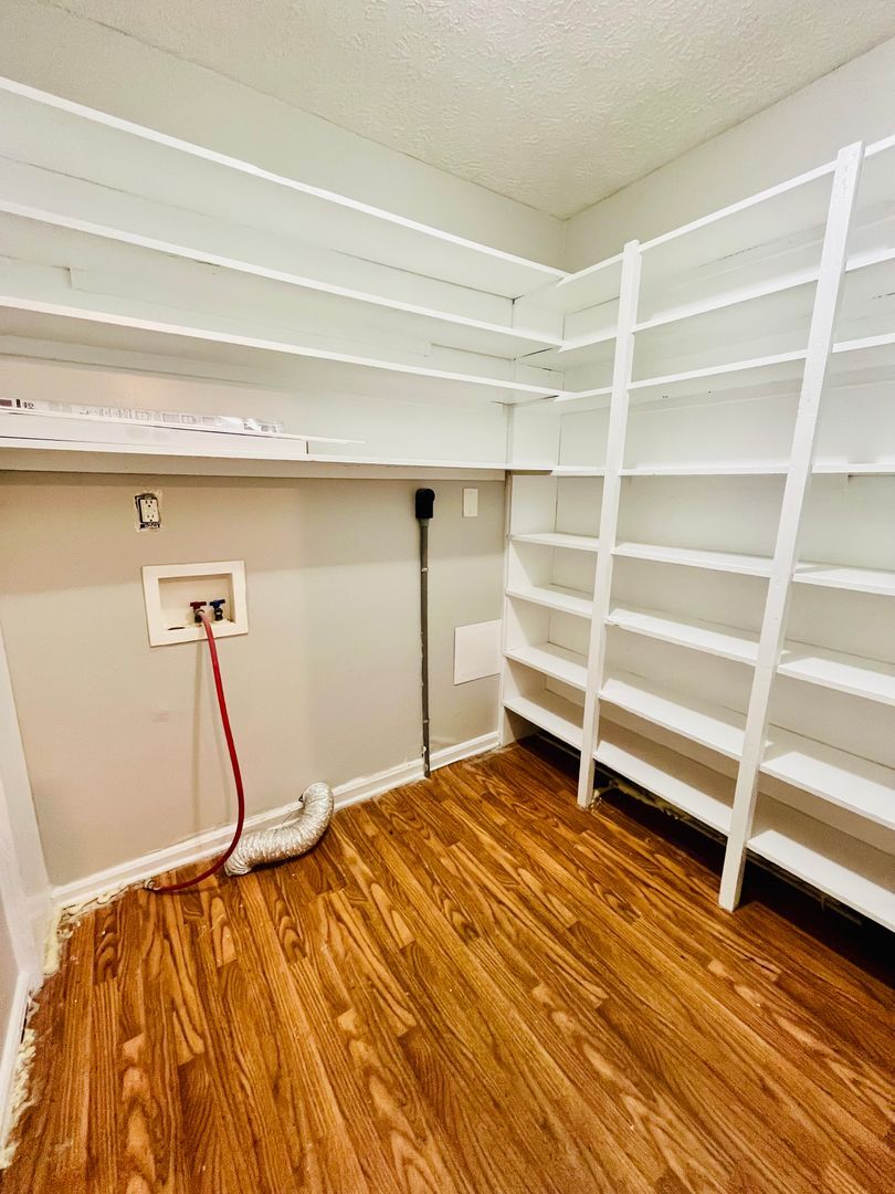 Building Photo - 3420 Buckeye Rd