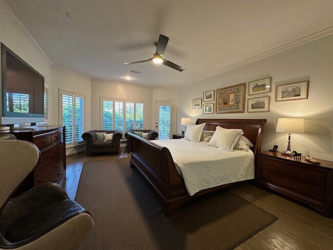 Building Photo - 600 Huntersridge Ct