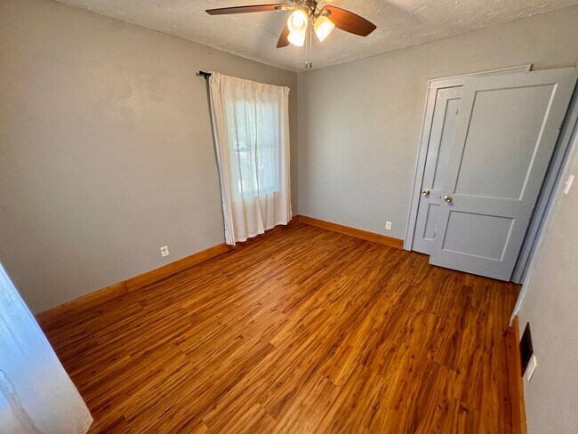 Building Photo - Single Family Home in Edgerton, WI