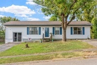 Building Photo - 1405 Barberry Pl