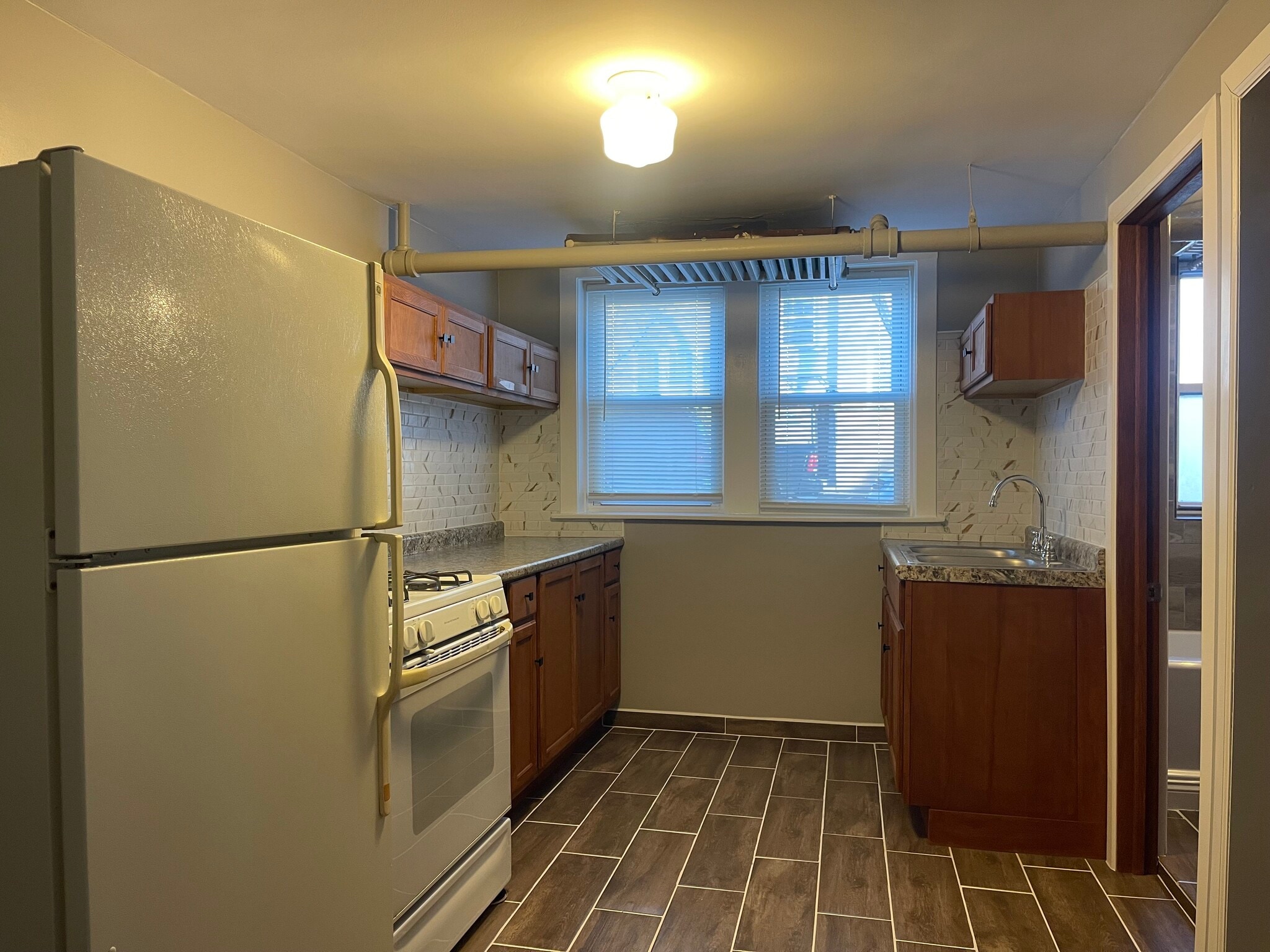 Building Photo - 5300 W Altgeld St