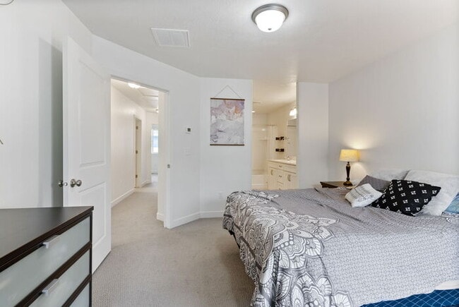 Building Photo - Coming Soon!