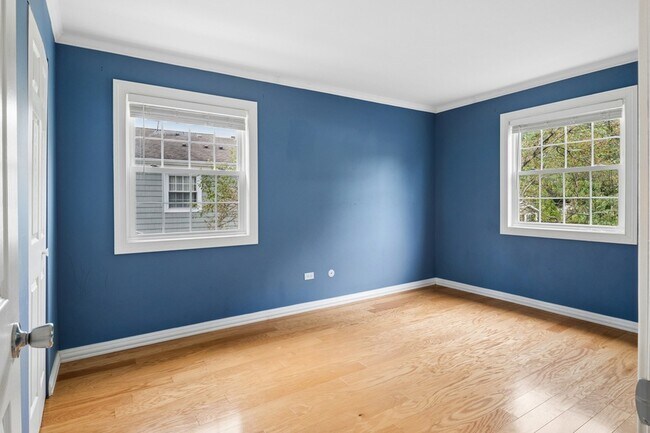 Building Photo - 1229 Nova Ct