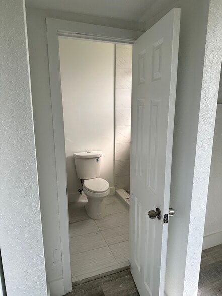 Building Photo - 3339 NW 33rd St