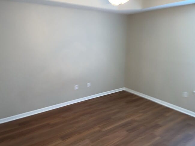 Building Photo - 22 E Dubois St