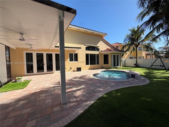 Building Photo - 364 SW 188th Ave