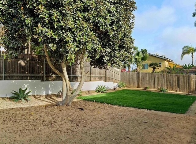 Building Photo - 1482 Avocado Rd