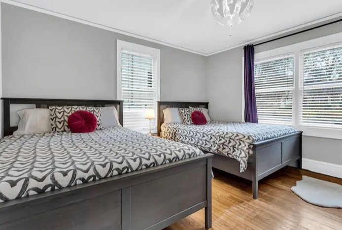 Building Photo - 1354 Winburn Dr