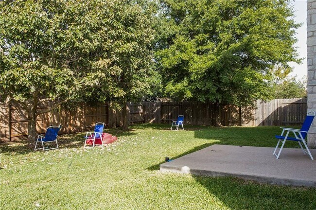 Building Photo - 15709 Belfin Dr