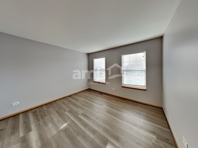 Building Photo - 39234 N Ogden Ln