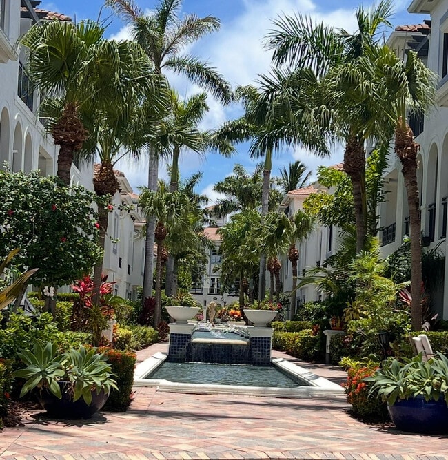 Building Photo - 3014 Waterside Cir