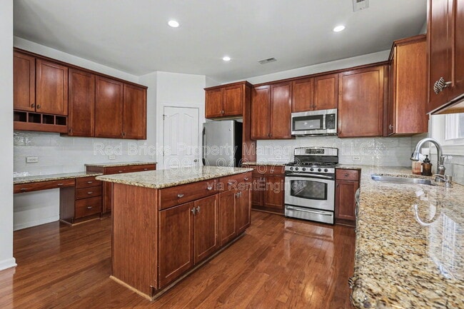 Building Photo - 14633 Provence Ln