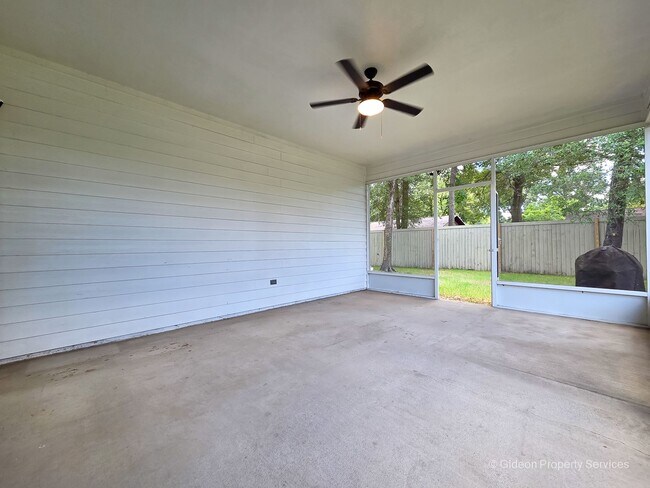 Building Photo - 1757 SW 72nd CIR