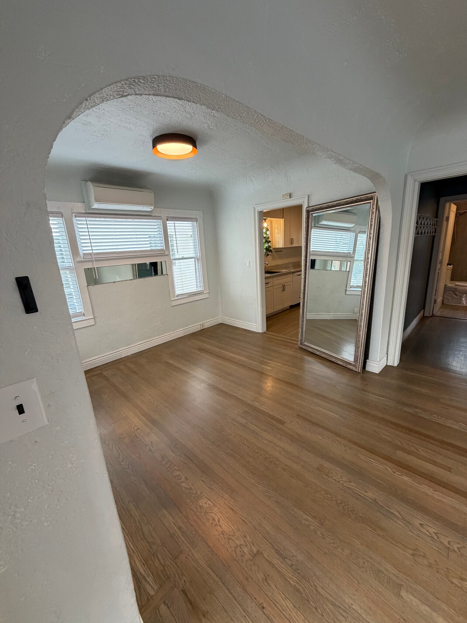 Building Photo - 1555 32nd St