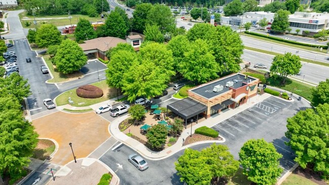 Building Photo - 2139 W Village Xing