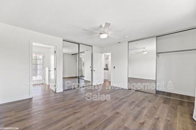 Building Photo - 315 Cerro St