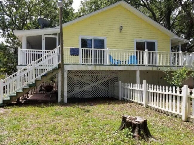 Building Photo - 1748 Malone Ln