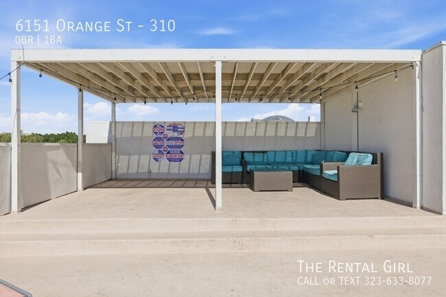 Building Photo - 6151 Orange St
