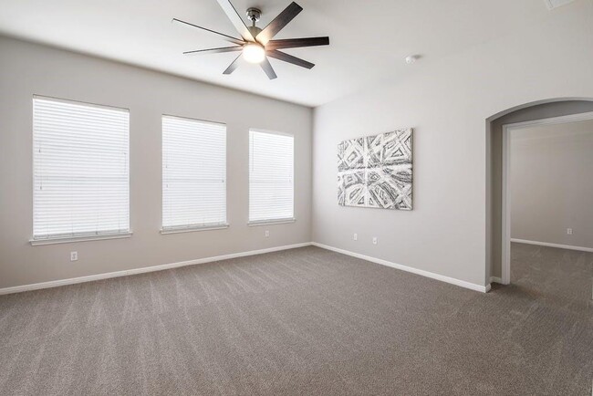 Building Photo - 11716 Larch Valley Dr