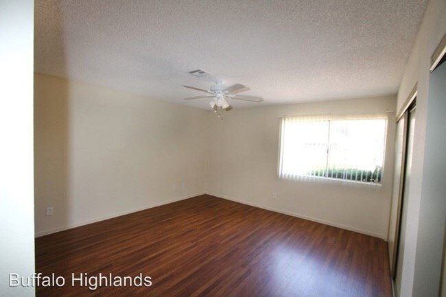 Building Photo - 1100 S Buffalo Dr