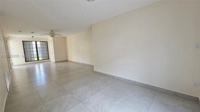 Building Photo - 19362 SW 103rd Ct