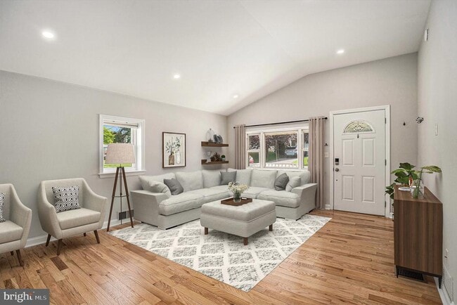 Building Photo - 235 Roberts Ave