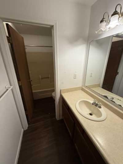 Building Photo - 725 Keenway Cir