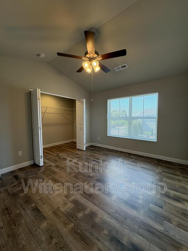 Building Photo - 208 Coral Sea Way