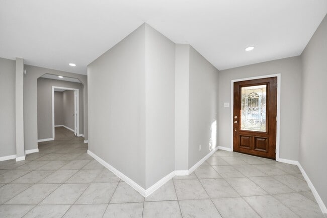 Building Photo - 3504 Wheatfield Ct