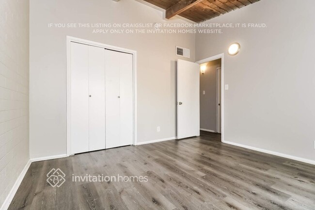 Building Photo - 6532 N 59th Dr