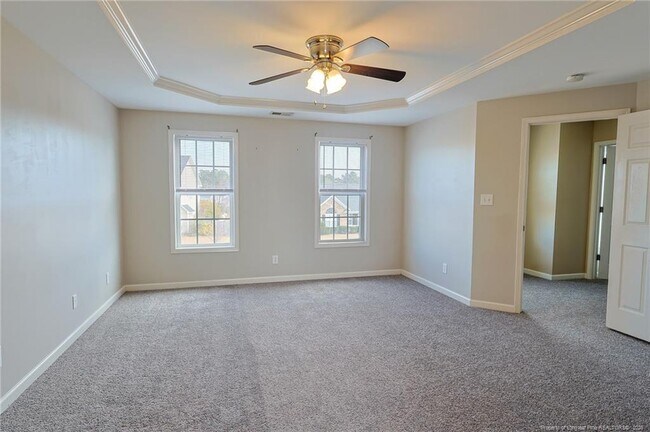 Building Photo - 5725 Azure Dr