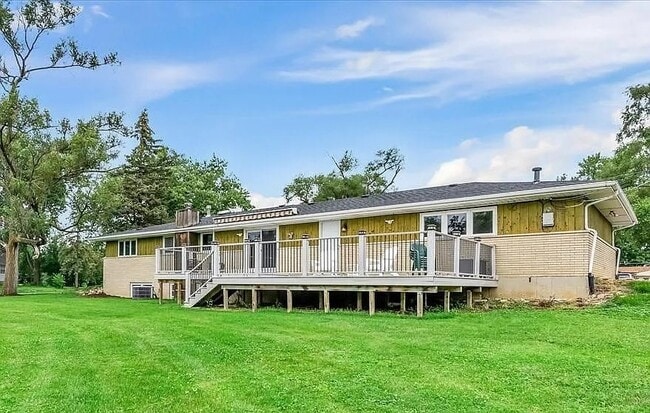 Building Photo - 11251 158th St