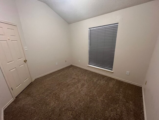 Building Photo - NEW IN MANAGEMENT - AVAILABLE NOW