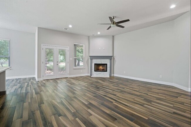 Building Photo - 130 Koele Ct