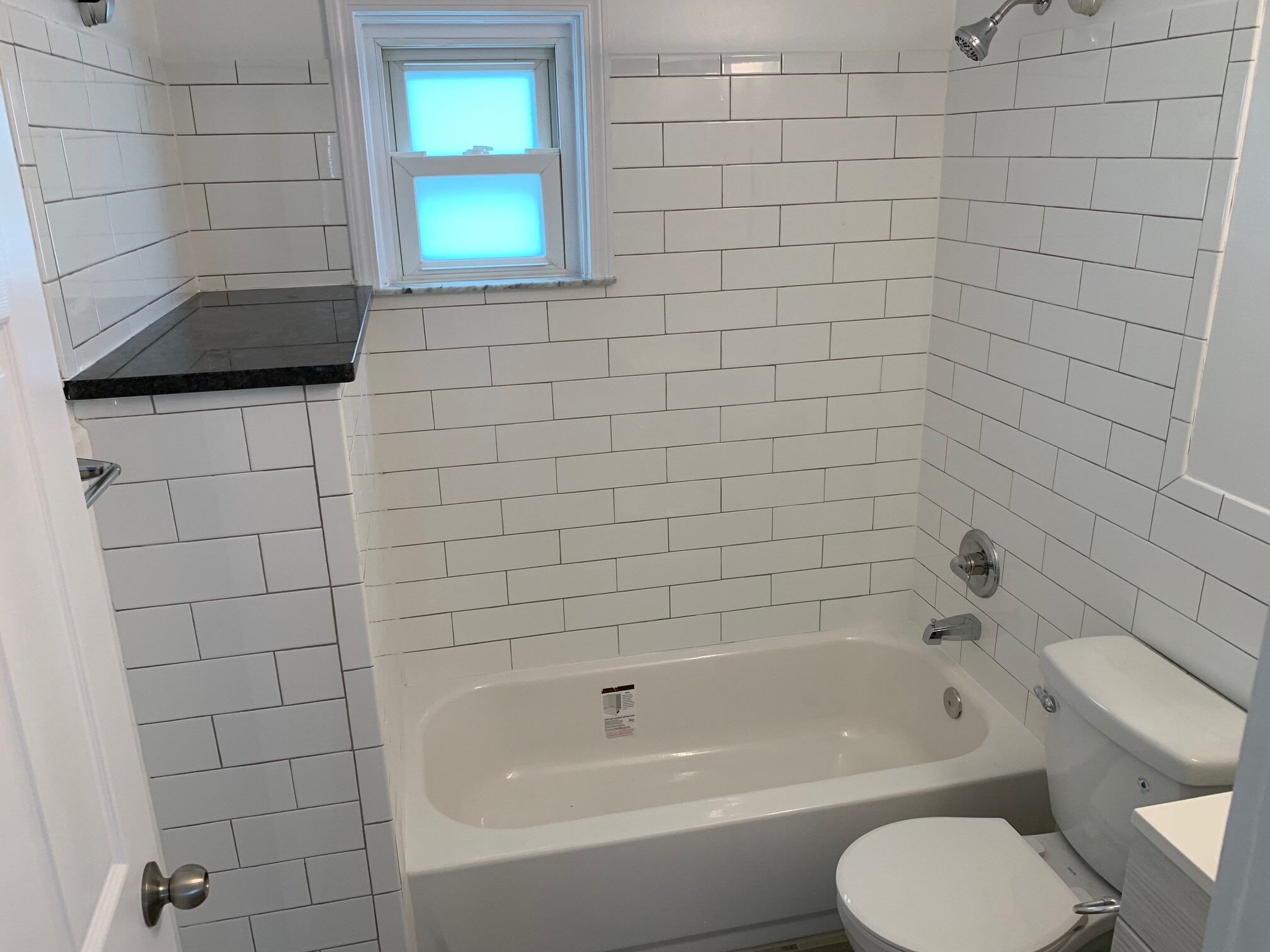 Building Photo - 2 Bed/1 Bath - Unit 12