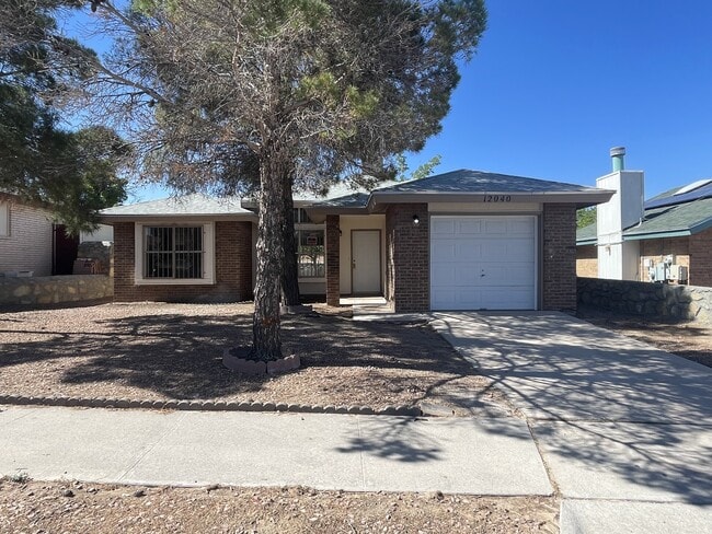 Primary Photo - 12040 Sal Rasura Ct