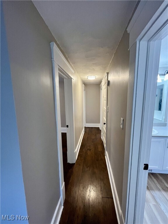 Building Photo - 2110 12th St SW