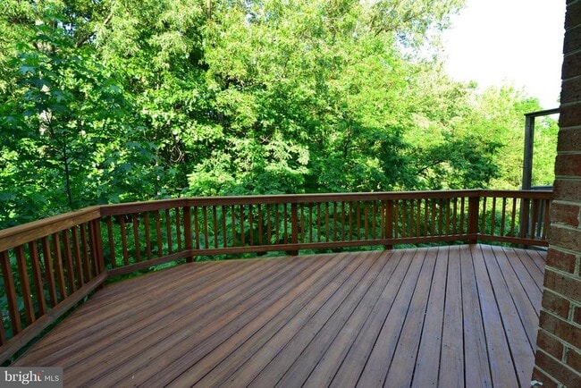 Building Photo - 6173 Green Hollow Ct