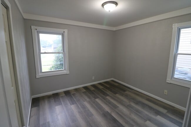 Building Photo - 25866 Rosenbusch Blvd