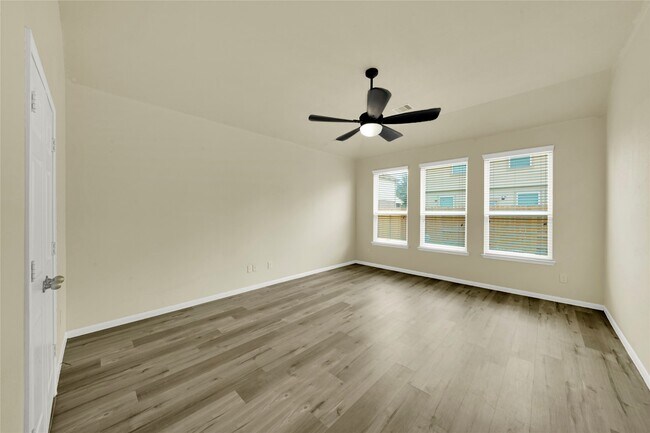 Building Photo - 20803 Fair Walnut Way