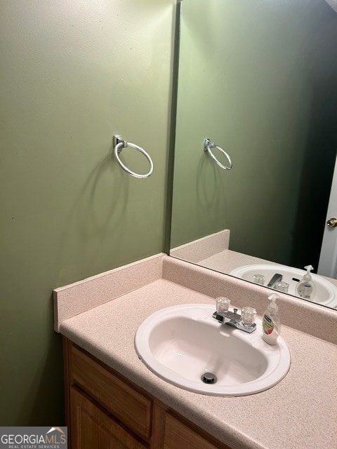 Building Photo - 9592 Lakeview Cir