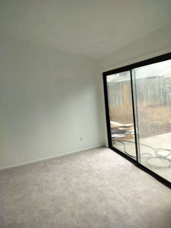 Building Photo - 8754 Lemas Rd