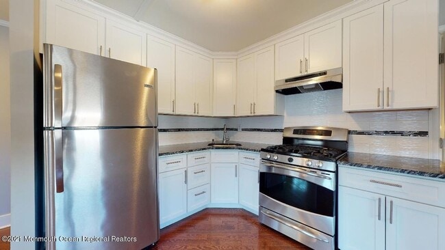 Building Photo - 193 Ludlow St